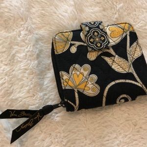 Vera Bradley wallet